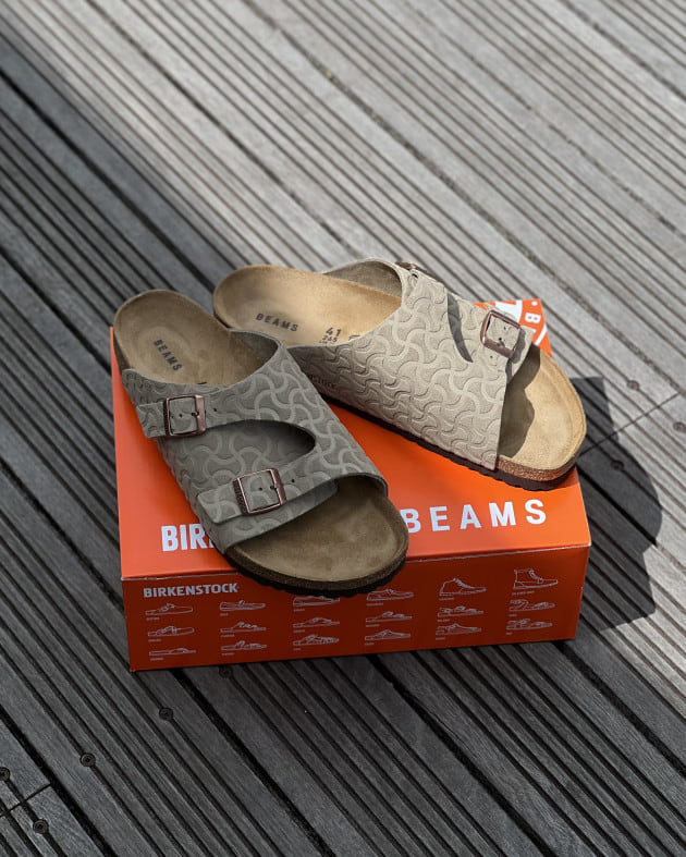 BIRKENSTOCK × BEAMS】アッパーの『BONE PATTERN』が目を惹く