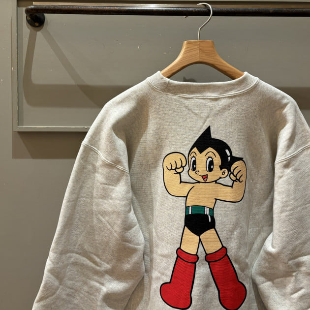 9/27(金)発売、Champion × 鉄腕アトム のリバースウィーブ(R) クルー