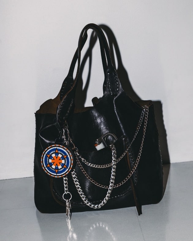 両A面。渾身のサークルポーチ｜ビームス メン 渋谷｜BEAMS