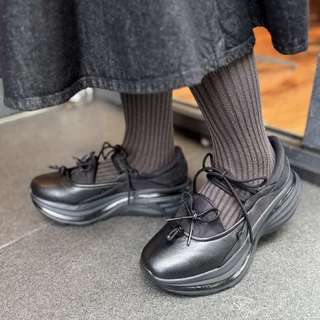 HOKA〉大胆に生まれ変わったMary Jane♡｜ビームス ボーイ 原宿｜BEAMS