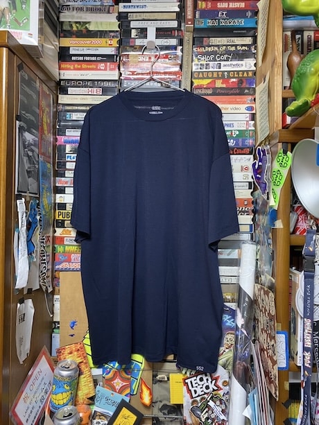 SSZ〉がウールの⾰新に挑戦する〈WOOLLABO〉に別注した軽量⾼機能