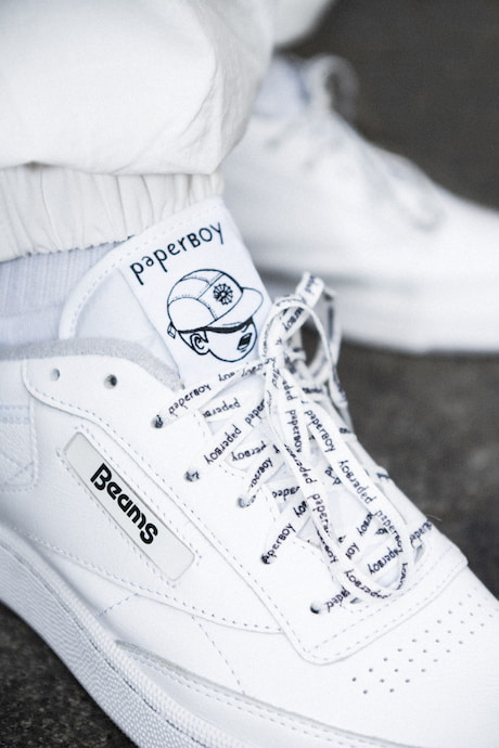 BEAMSが盟友「PAPERBOY」と手がけた新たな＜Reebok＞『Club C 85