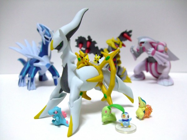 立体ポケモン図鑑〜ディスプレイ with ピチュー・ピカチュウ