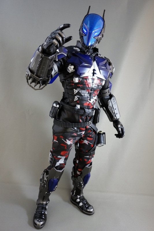 HOTTOYS 「バットマン：アーカム・ナイト」 アーカム・ナイト レビュー