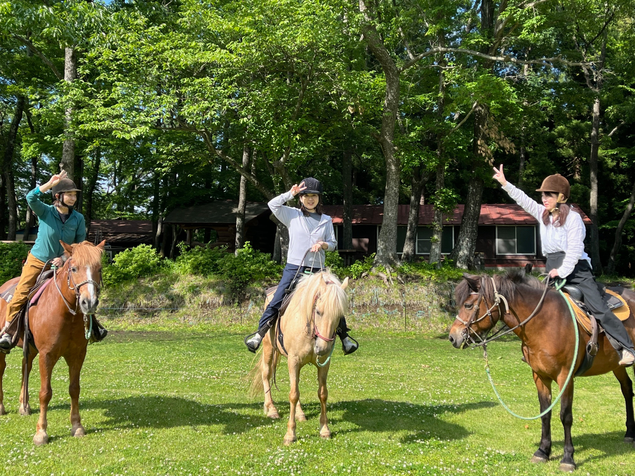 くるみホースピクニック】馬に乗りZAOくるみの森でゆるり馬旅！（外乗