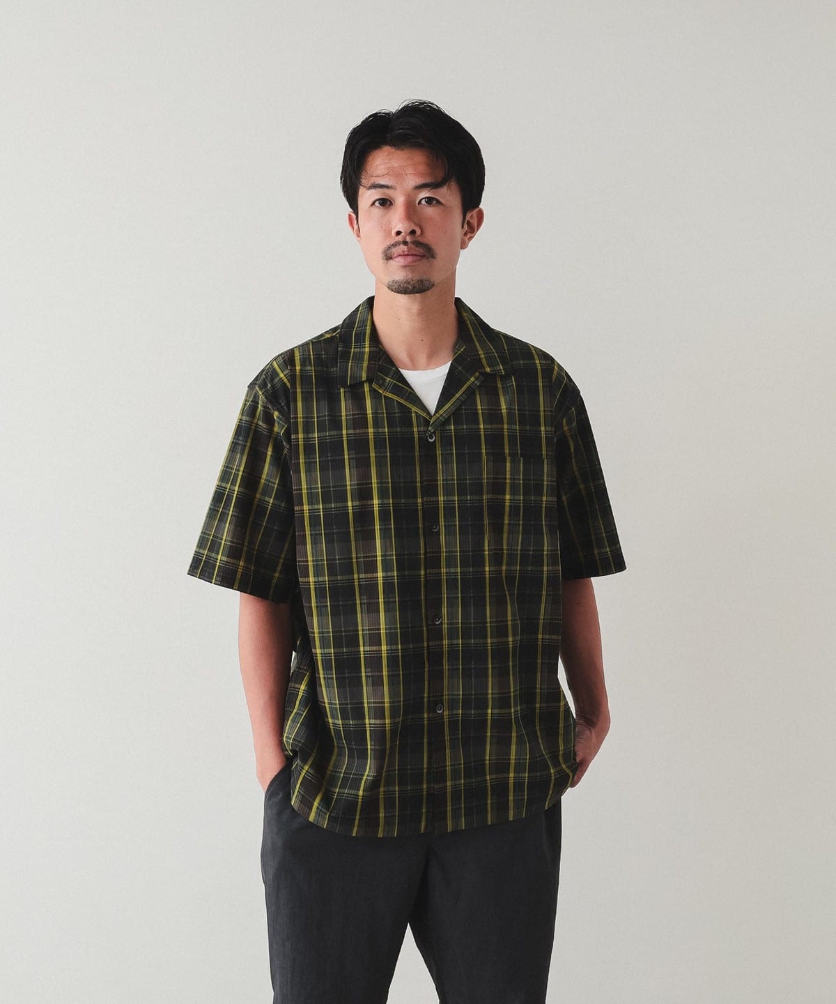 BEAMS（ビームス）ルーズフィット チェック オープンカラーシャツ