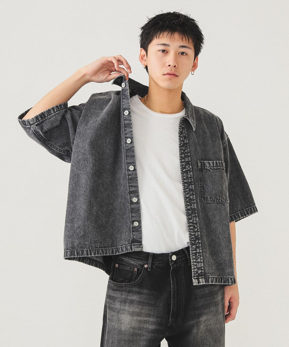 BEAMS（ビームス）ショート デニム シャツ（シャツ・ブラウス