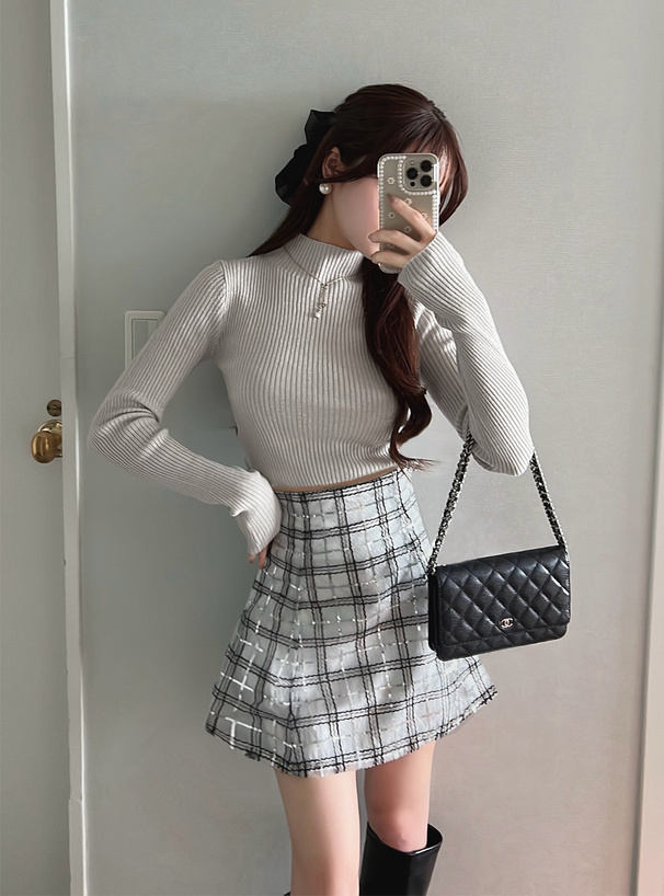 サムホール付きハイネックラメリブニットトップス[cu474] | レディース