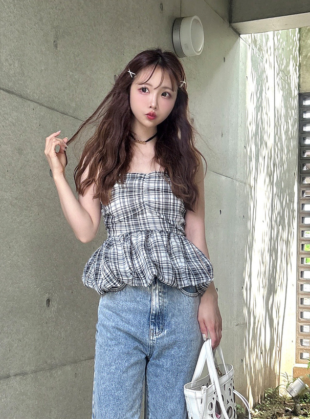 ILLIT アイリット BEB チェック柄ペプラムギャザーベアトップ[gn462