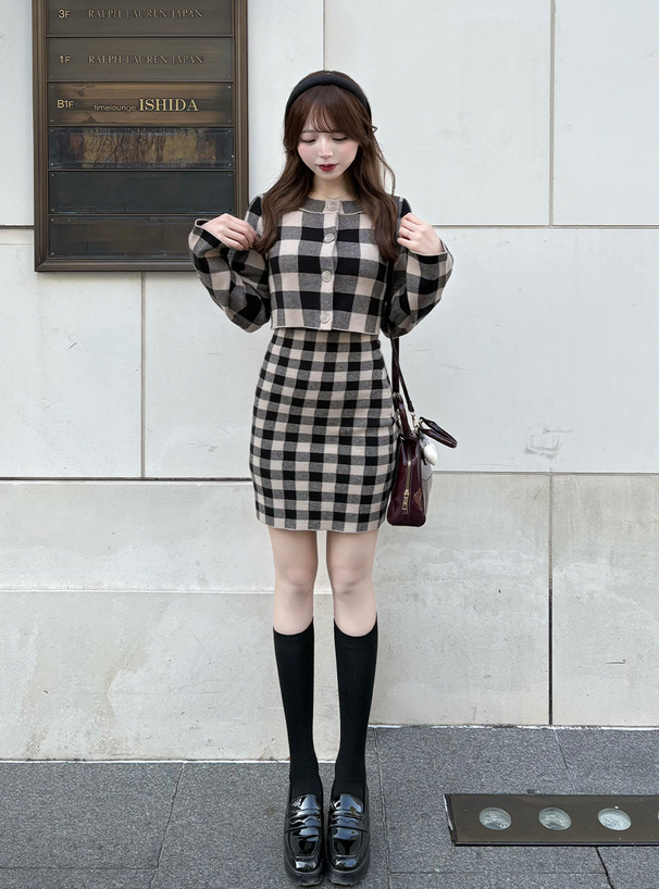 チェック柄カーディガン×キャミソールミニワンピースニット