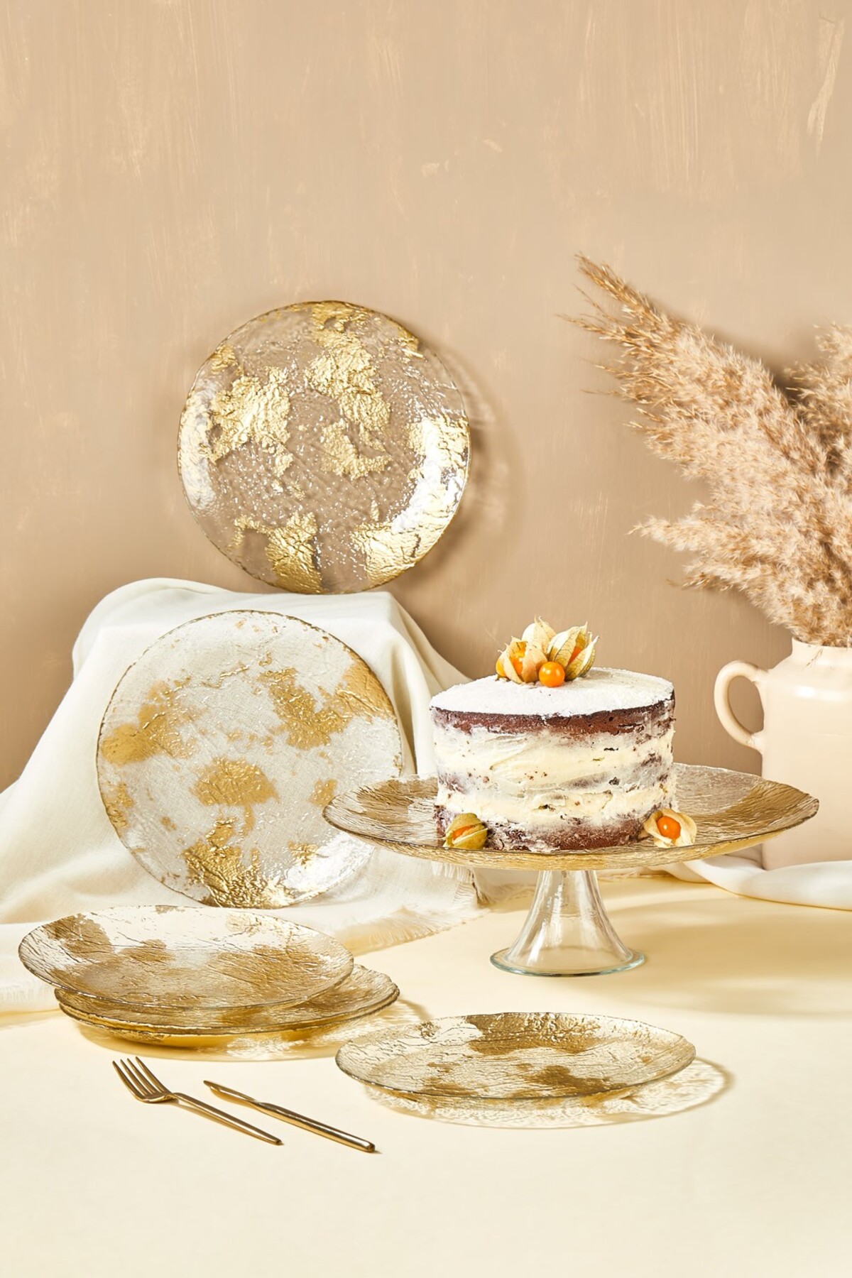 Lora Bianca Marmo Altın 7 Parça Pasta/Kek/Tatlı Sunum Tabağı Seti