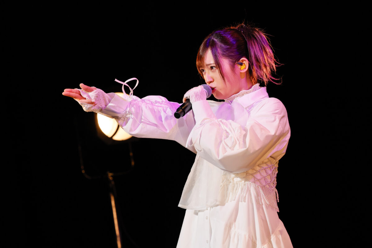 高橋李依、デビュー10周年＆誕生日を祝う！キャラクターソングライブ