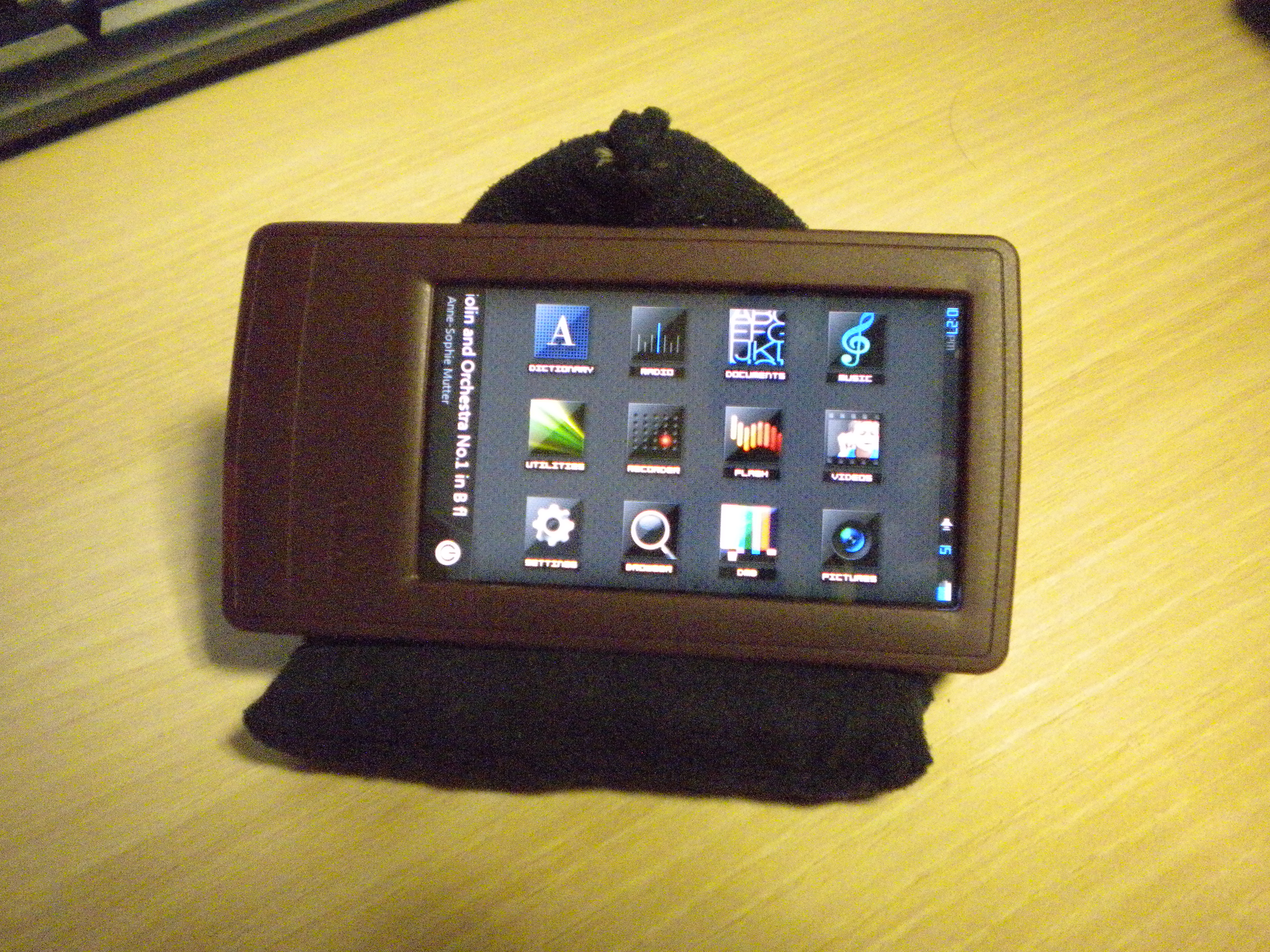 COWON J3 32 GB Portable Media Player (Black) - Reviews | Headphone