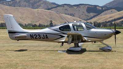NZ7272 | Boeing 727-22C | New Zealand - Royal New Zealand Air