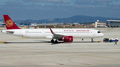 B-32JP - Airbus A321-271NX - Juneyao Air - Flightradar24