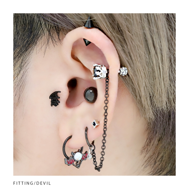 軟骨ピアス天使と悪魔 エンジェルデビル リングピアスジュエルストーン