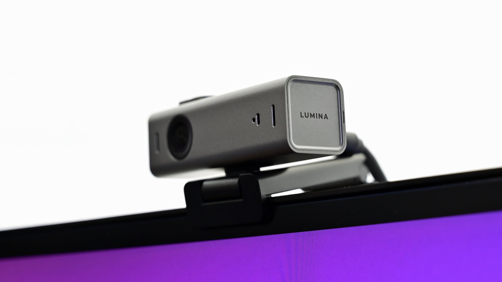 AnkerWork B600 Video Bar review: A bright spot for all-in-one