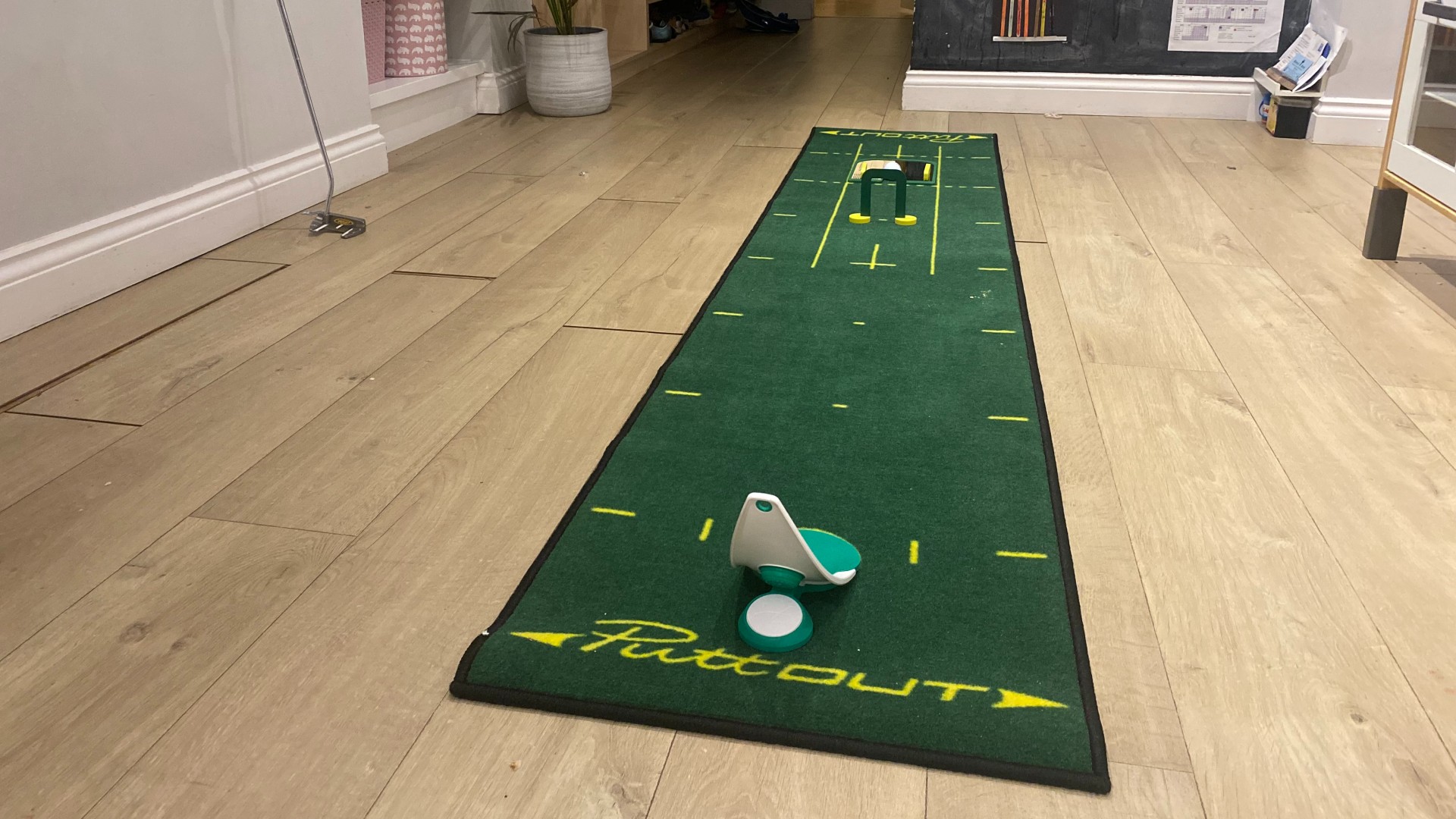 PuttOUT Tournament Inspired Studio Set Review | Golf Monthly