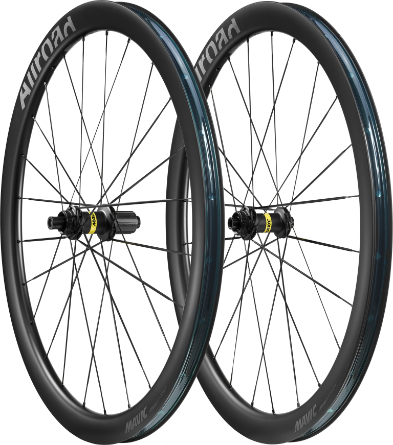 冒険が待っている - Mavic