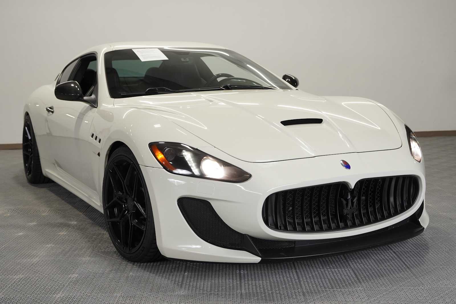 Pre-Owned 2015 Maserati GranTurismo Sport 2dr Car in #5318225A