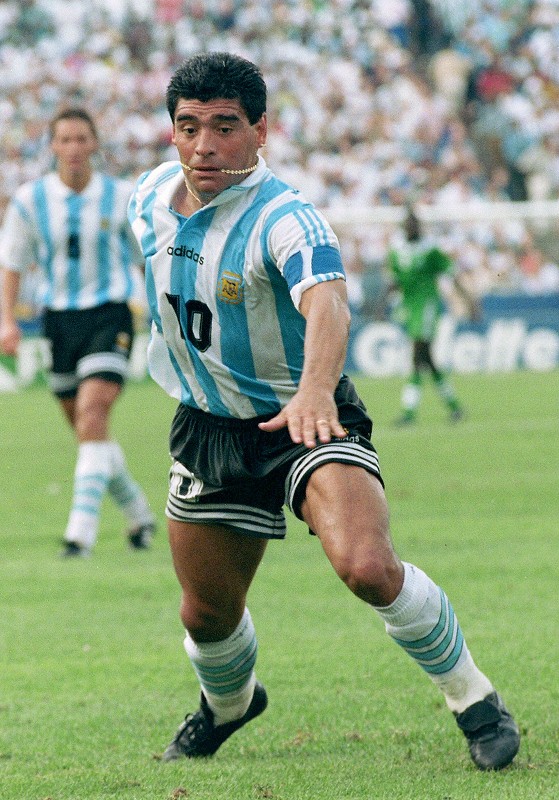 ディエゴ・マラドーナさん死去 60歳 サッカー界の「レジェンド」 [写真