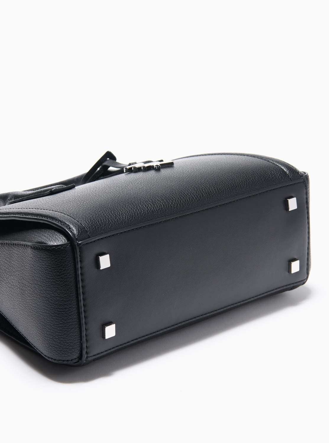 LAILA(レイラ) ぺブルレザー サッチェル スモール | ハンドバッグ