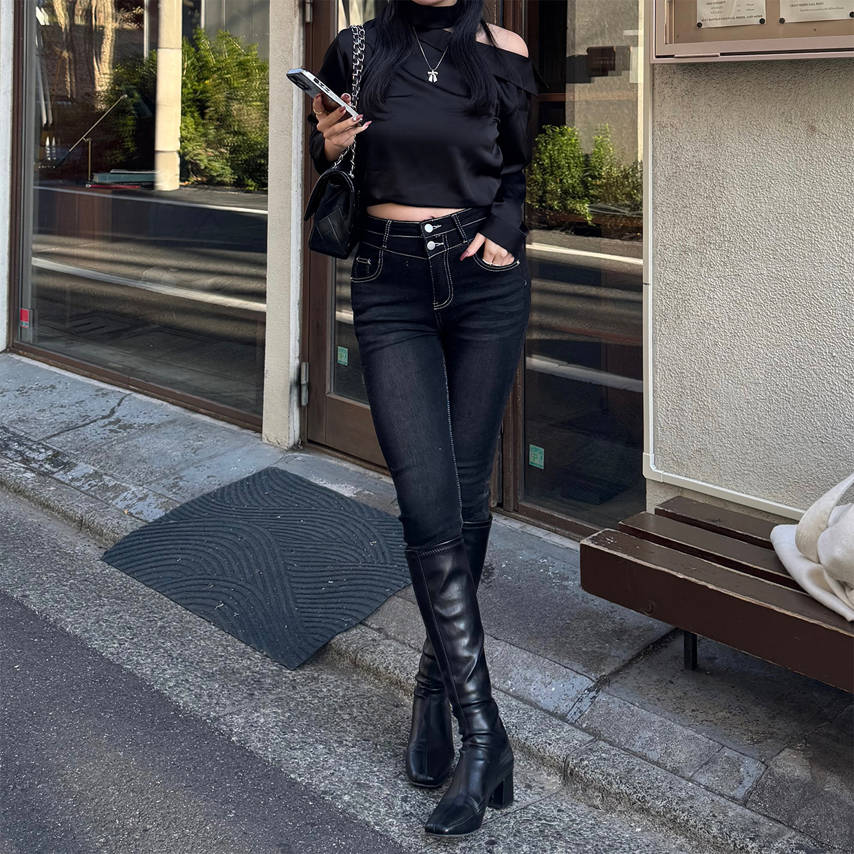 ツーボタンセミスキニーパンツ | ファッション通販サイト NUGU