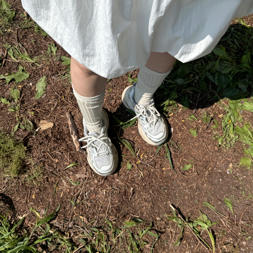 シルバーメッシュスニーカー | ファッション通販サイト NUGU