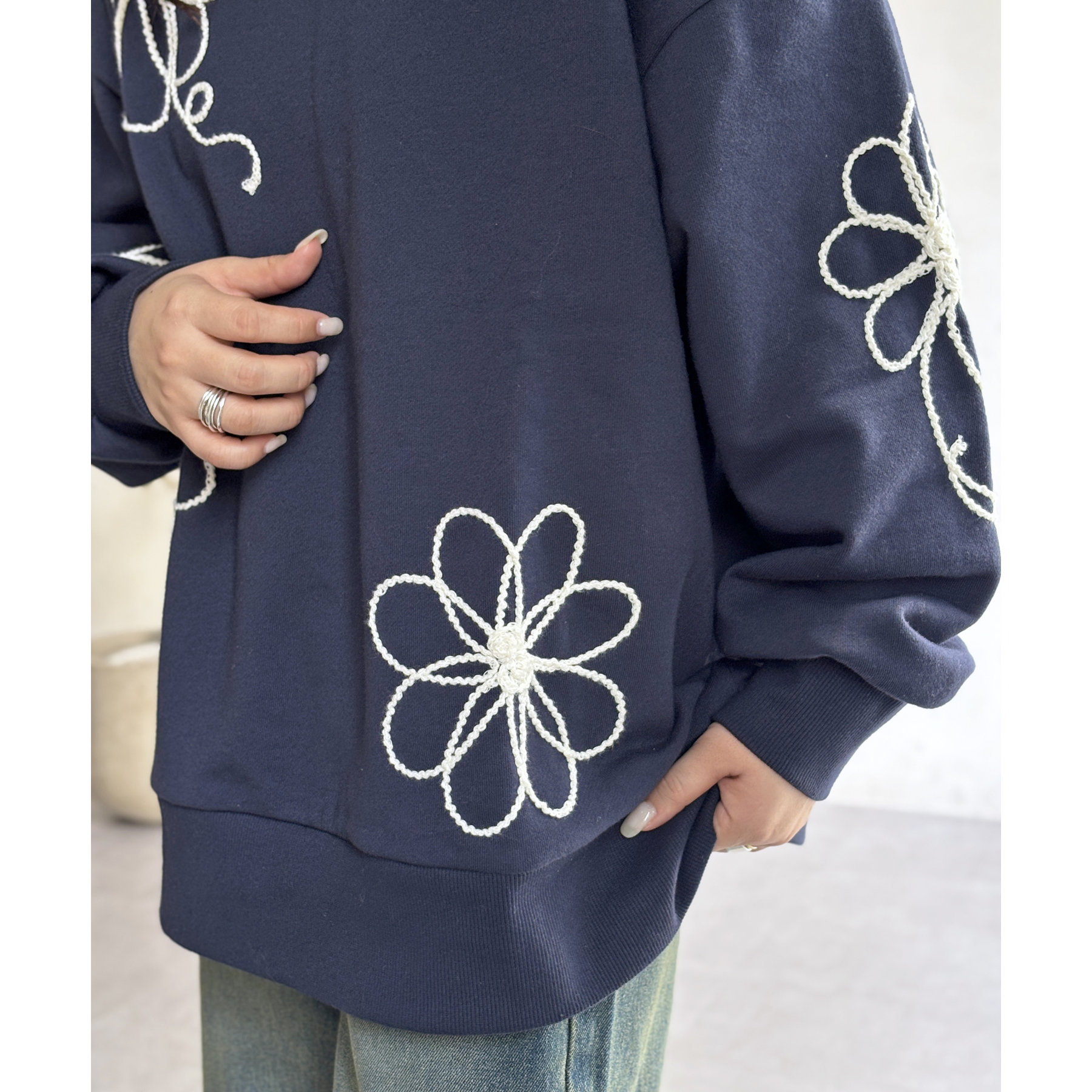 コード刺繍裏毛プルオーバー | ファッション通販サイト NUGU