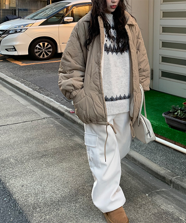 キルティング襟付きフェイクファーダウンジャケット（4color