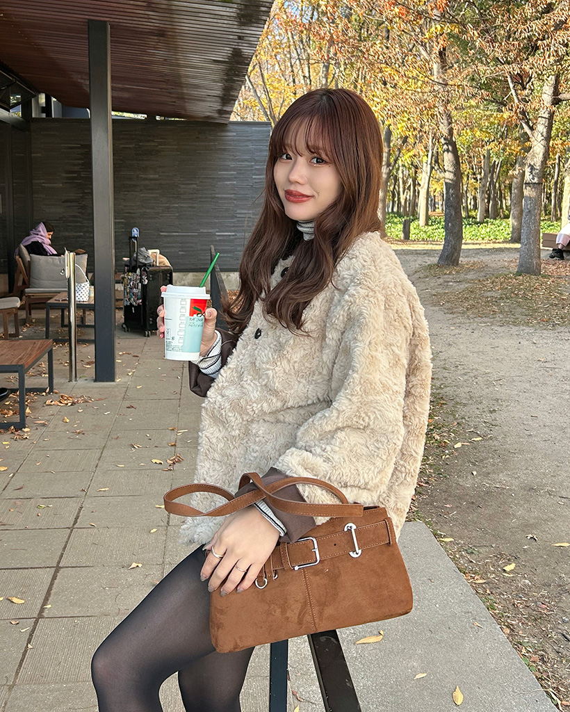 オーバーフィットハーフファーコート | ファッション通販サイト NUGU