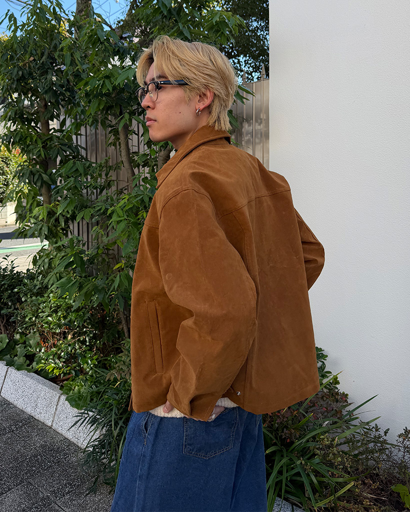 ユニセックス）スエードカラーファスナーセミクロップジャケット