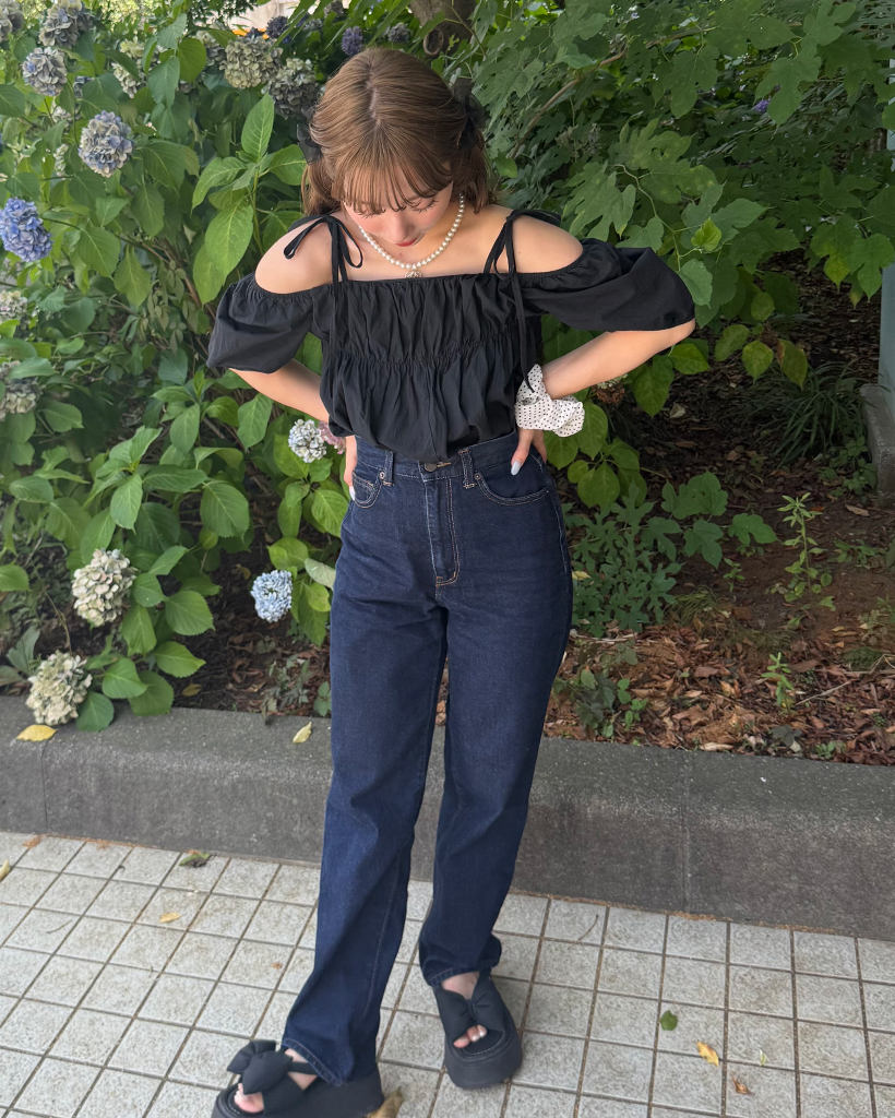 オフショルダーブラウス | ファッション通販サイト NUGU