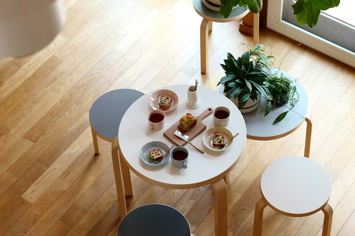 販売終了】90C テーブル | Artek (アルテック)