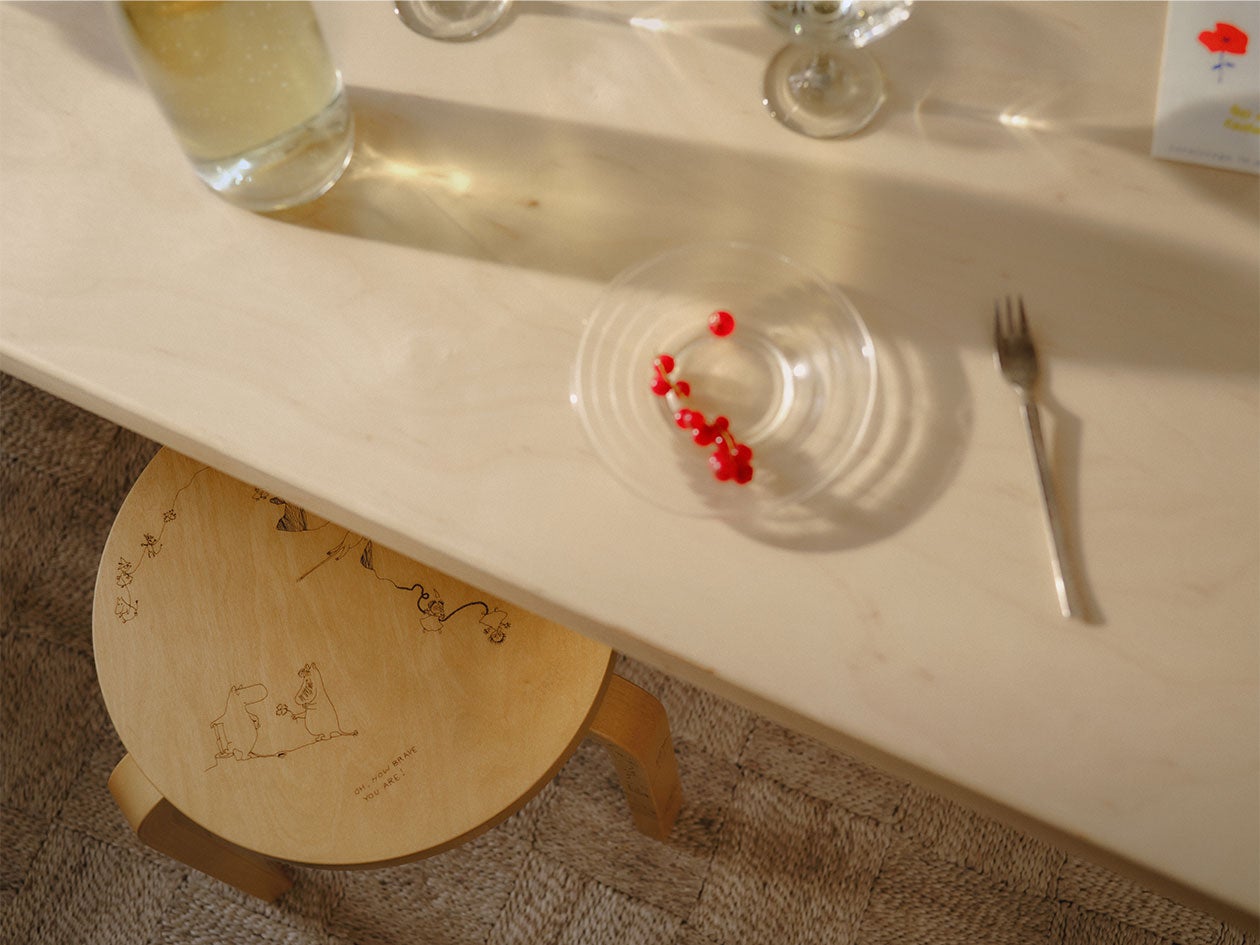 Artek + Moomin (アルテック＋ムーミン) Stool 60 Celebration | Artek