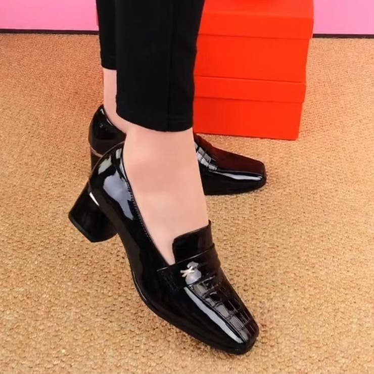 エナメル風パンプス レディース 10代[品番：AMSW1777987]｜Dewlily