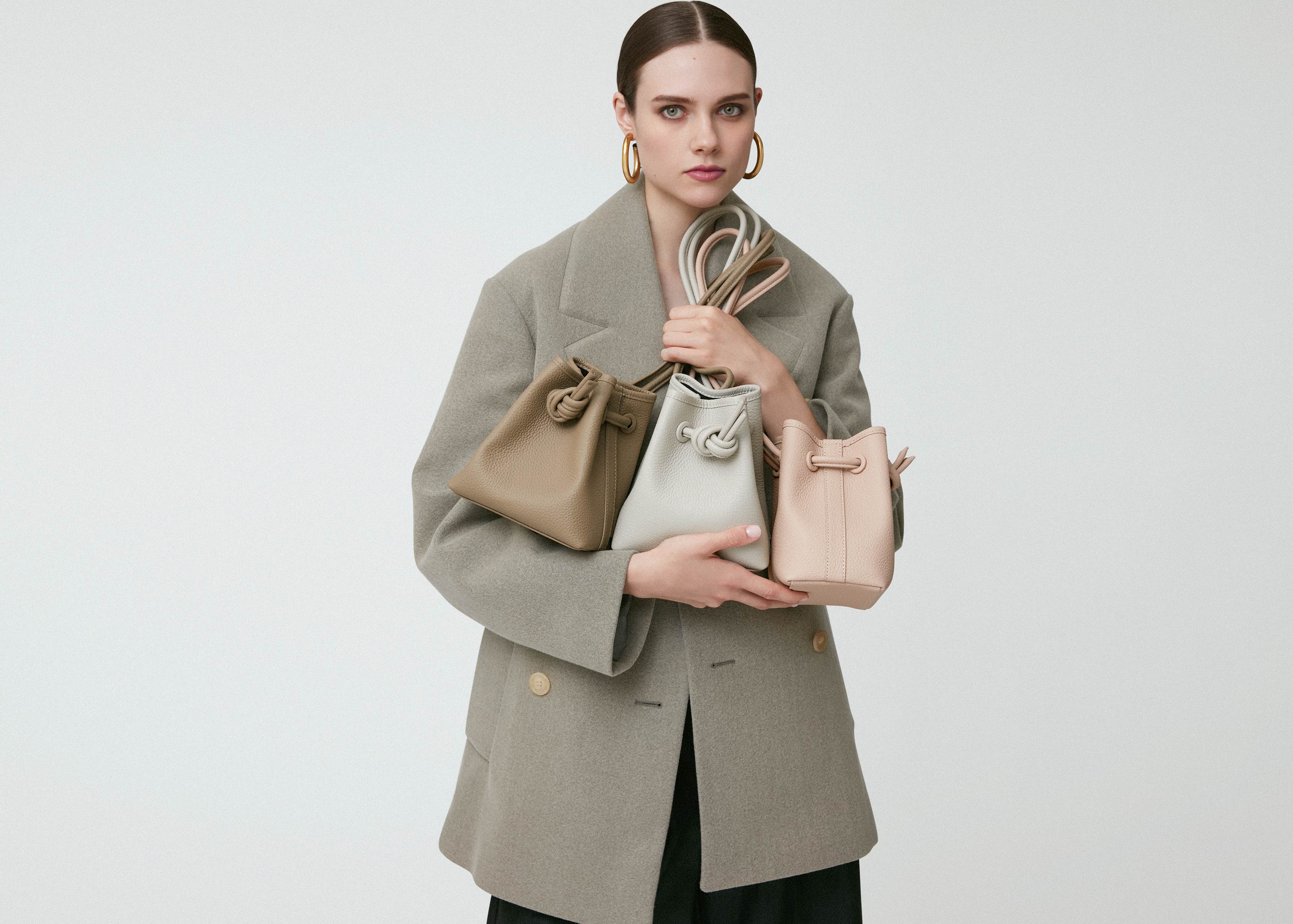 look05_307_L.jpg?v=1636968955