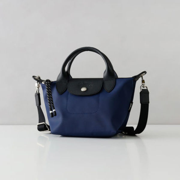 偏愛品】ロンシャン「ル プリアージュ xsサイズ」どれくらい入るか試し