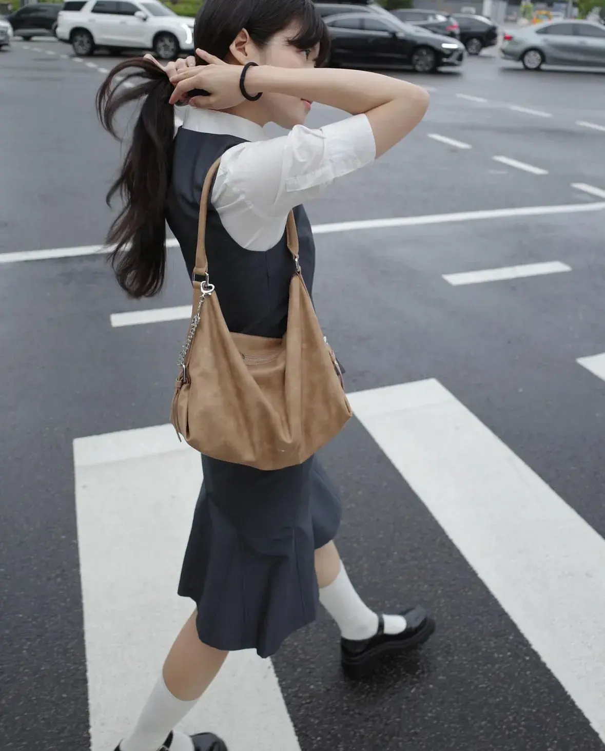 Stand Oil Mushy Bag [3 colours] – Lumière Studio