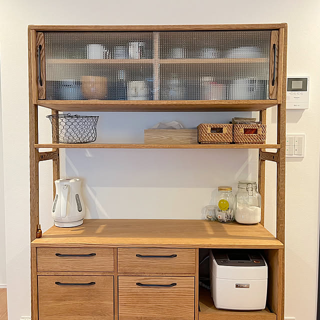 モモナチュラルの食器棚のおすすめ商品とおしゃれな実例 ｜ RoomClip