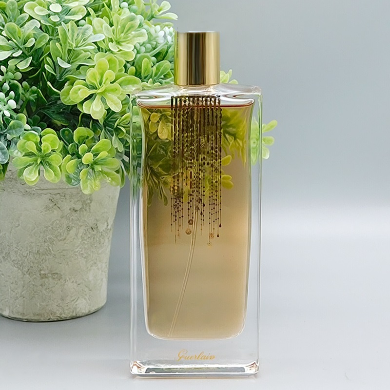 Rose Nacree du Desert Eau de Parfum for Women and Men perfume