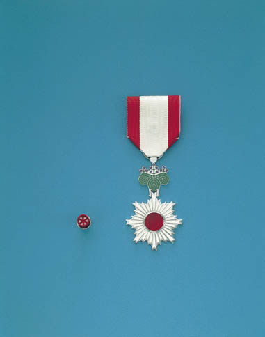 旭日章とは何？ わかりやすく解説 Weblio辞書