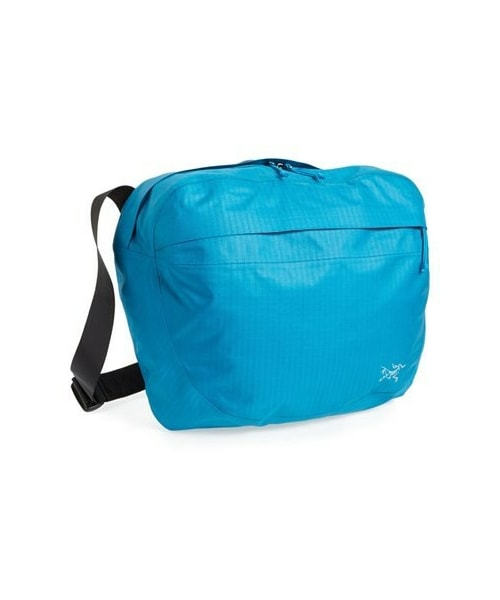 ARC'TERYX（アークテリクス）の「Arc'teryx 'Lunara' Messenger Bag