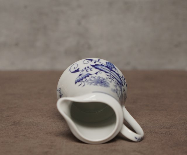 台湾 チェコスロバキア ボヘミアブルーオニオン シュガー缶 ミルク