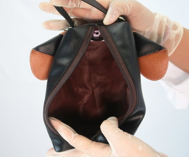 タイ このコンパクトなダックスフンドのペンケースは、毎日のあらゆる