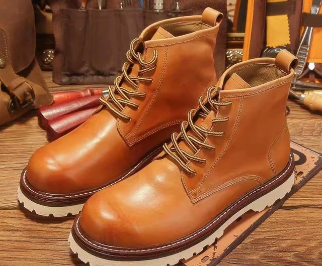 送料無料 40%OFF】メンズマーチンブーツ、ハイカットのブリティッシュ