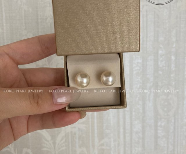 送料無料】南洋真珠ピアス シャンパンゴールド 11-12mm 真珠イヤリング