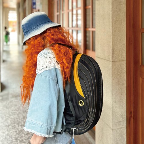 送料無料】台湾 Morn Creations 純正ブルーナガスクジラ ボストン