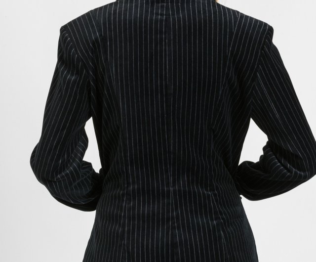 送料無料】ウクライナ エンポリオ アルマーニ ベロア スラックス