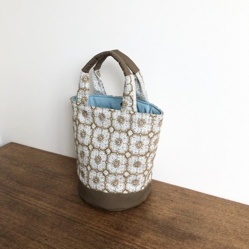 runrunrun ミナペルホネン かご編み付きバケツトートバッグ